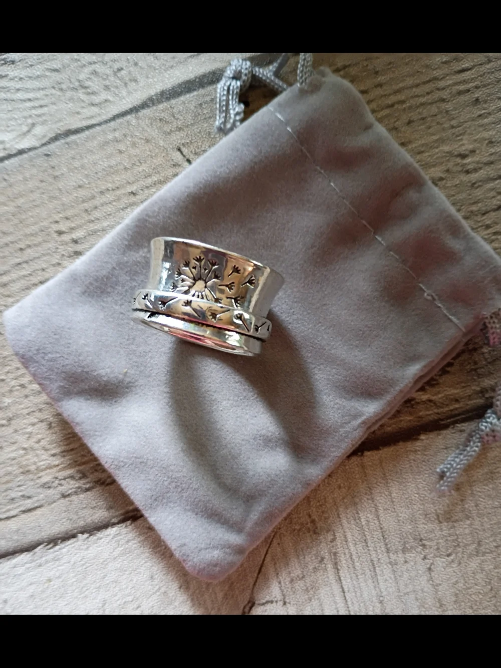 Dandelion Ring